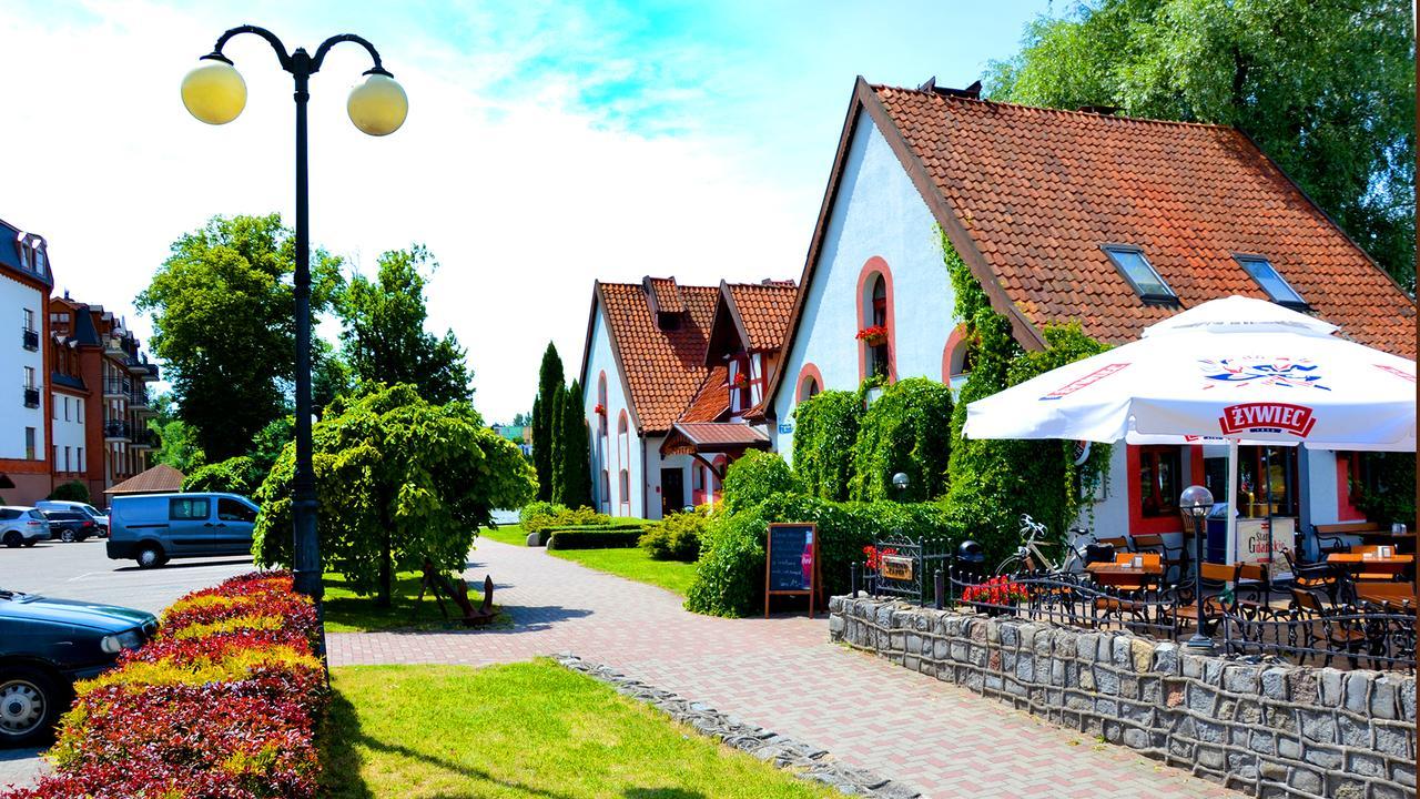 Отель Tawerna Kaper Илава Экстерьер фото